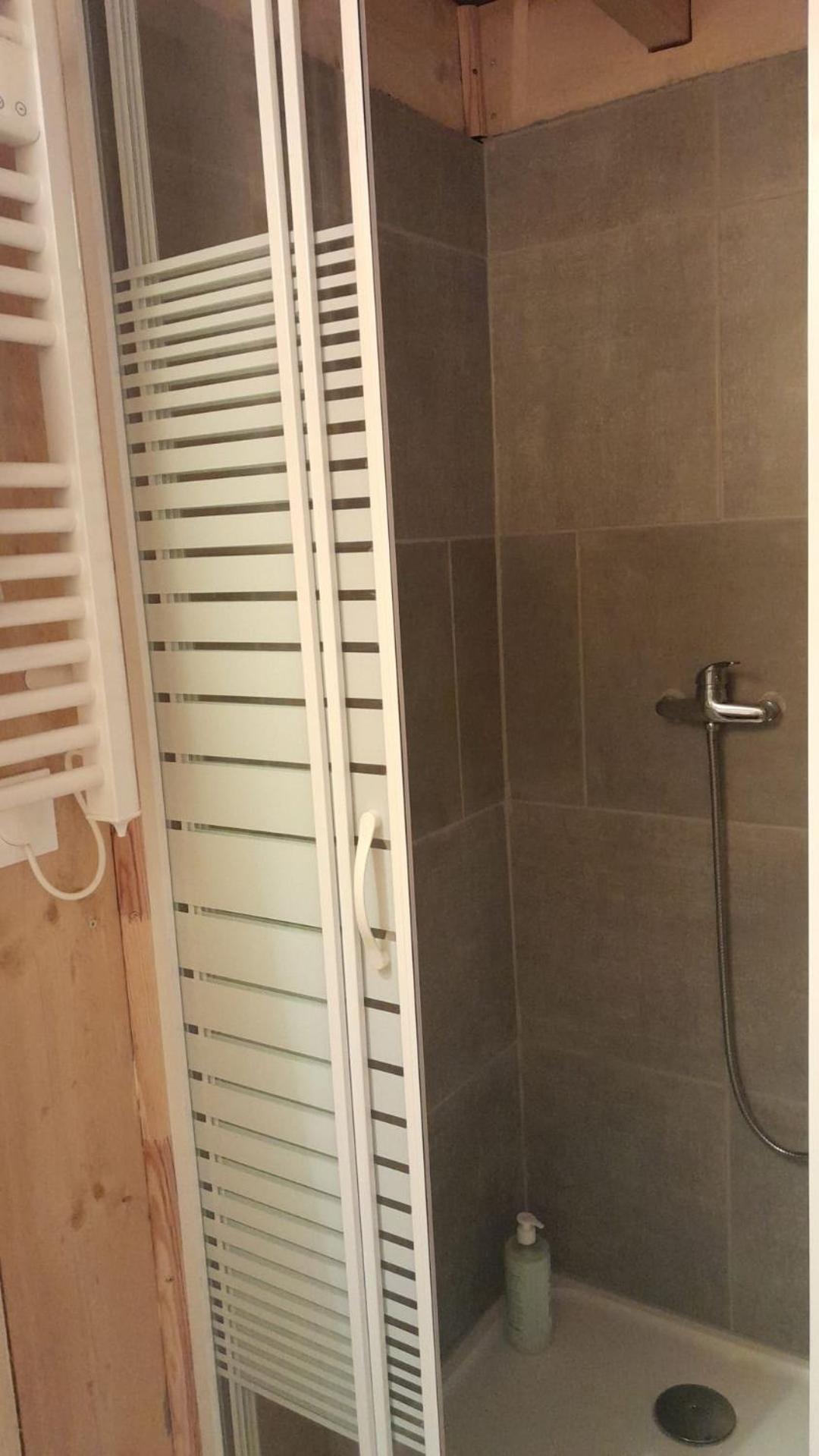 La Cabane En Bois Tourves Εξωτερικό φωτογραφία