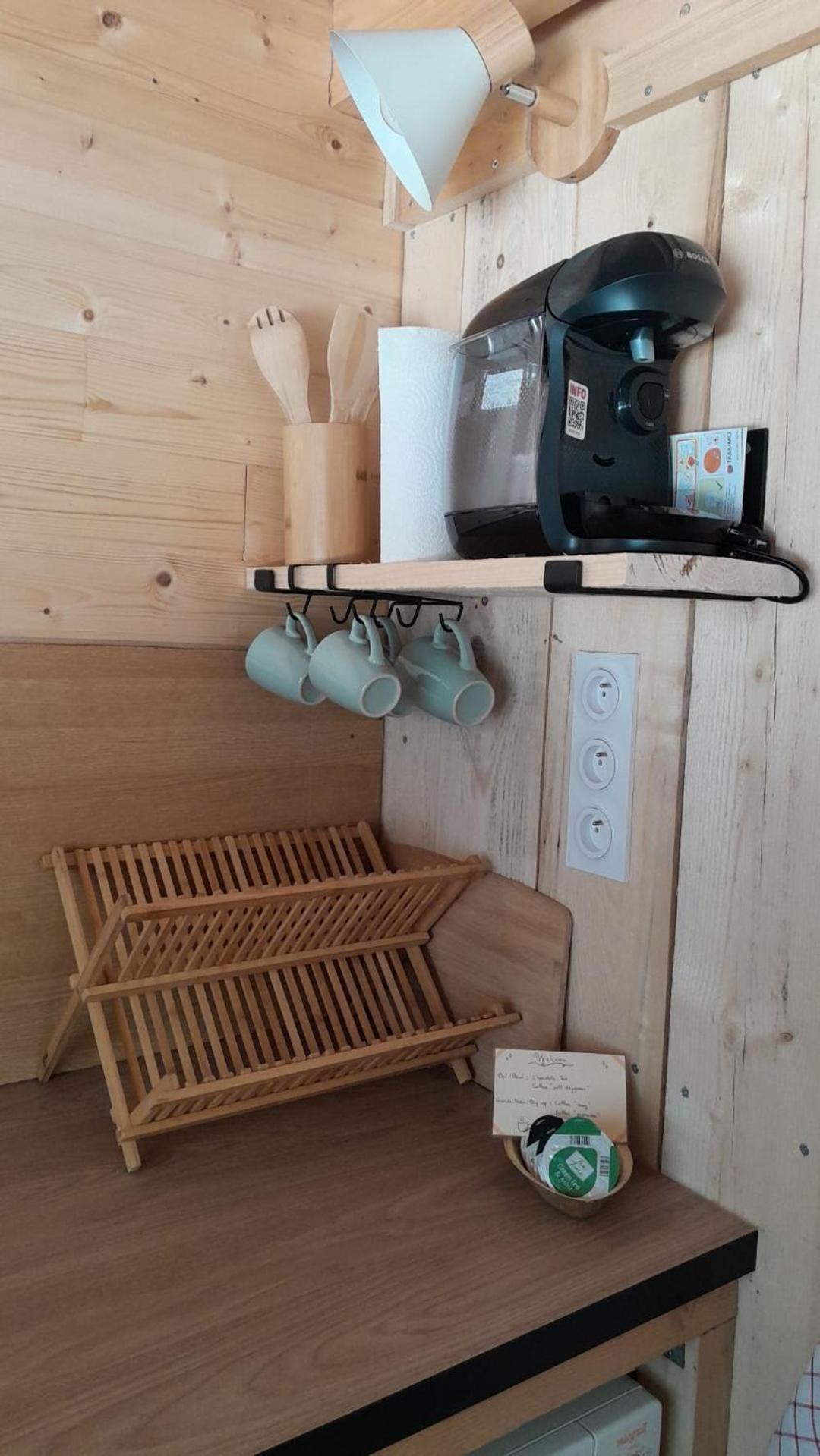 La Cabane En Bois Tourves Εξωτερικό φωτογραφία
